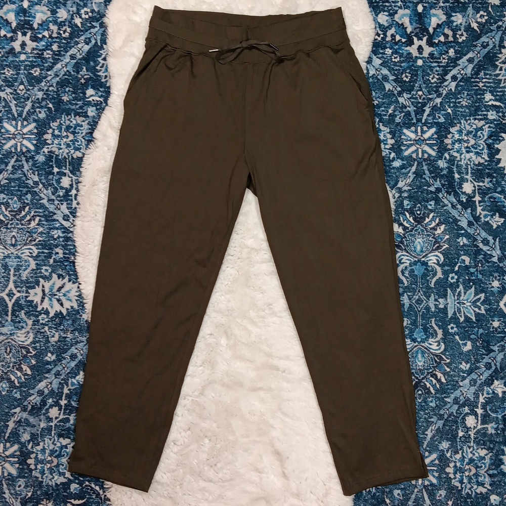 NWT Soothfeel olive green athletic jogger pants women's sz large